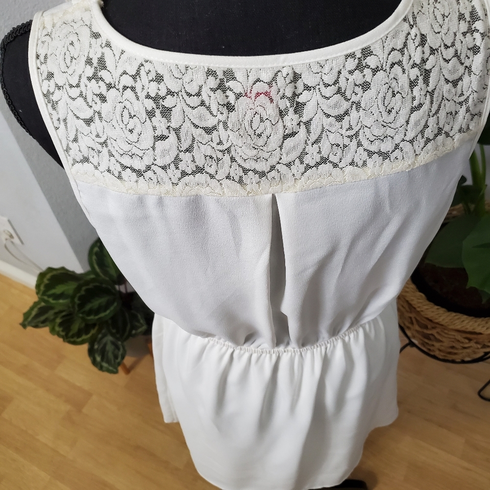White Dress - Picture 5 of 8